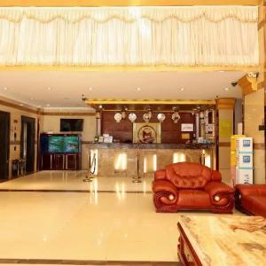 отель Li Peng Business Hotel