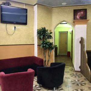отель 1001 Noch' Hostel