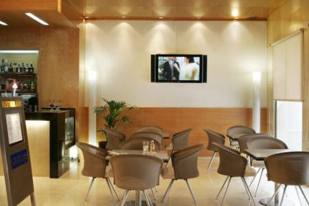 Отель Grupotel Gravina в Барселона - Испания