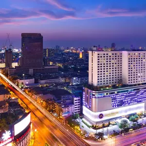 отель Avani Ratchada Bangkok