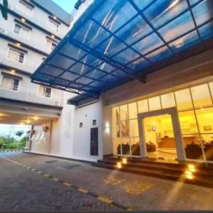 отель De La Charis Hotel by Waringin Hospitality