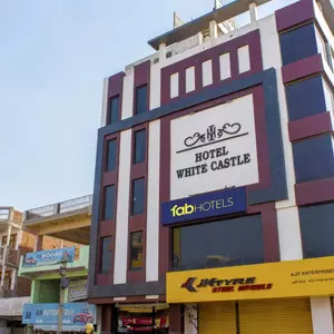 отель Hotel White Castle