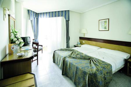 Отель H10 Las Palmeras в Канарские о-ва Тенерифе - Испания