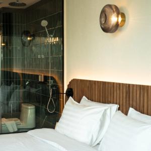 отель Karaarom Hotel
