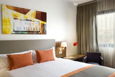 Отель H10 Roma Citta в Рим - Италия