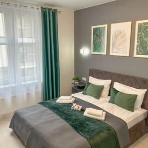 отель Sun City Apartments 16 Apartments