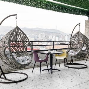 отель Address Inn Hotel