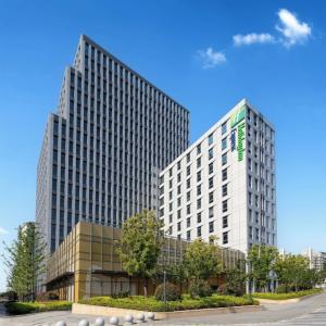 отель Holiday Inn Express Shanghai Changfeng Park by IHG
