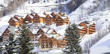 Hameau Et Chalets De La Vallee D’Or