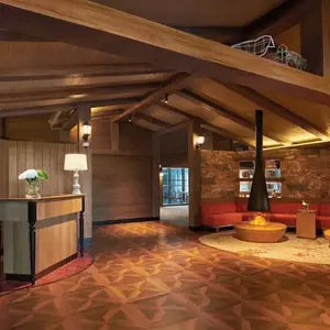 отель Crowne Plaza Shanghai Snow World by IHG
