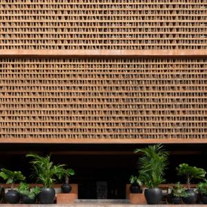 отель Further Hotel