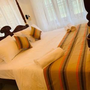 отель Happy Valley Residence Unawatuna