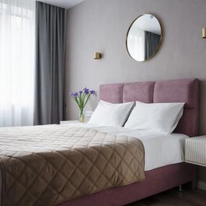 отель Iris by Pavlov Apartments