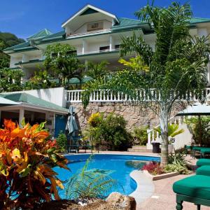 отель Hanneman Holiday Residence