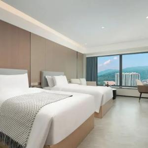 отель ECHIC Mercure (Guangzhou Baoneng Performing Arts Center Luogang Wanda Plaza)