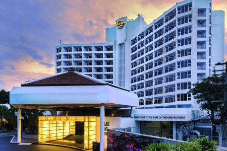 Отель Hard Rock в Паттайя Бич Роад - Таиланд