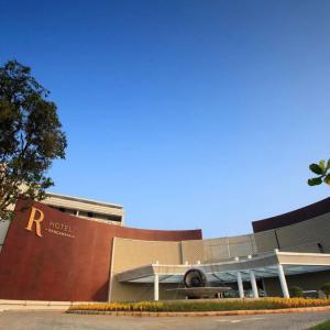 отель R Hotel Rancamaya