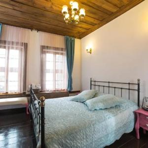 отель Aristonicus Boutique Hotel
