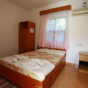 отель Baris Pension & Bungalows