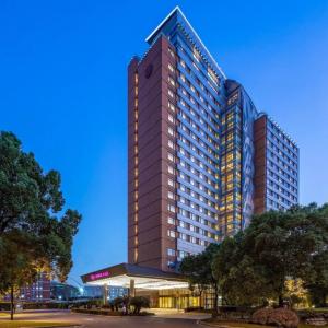 отель Crowne Plaza Shanghai Fudan by IHG
