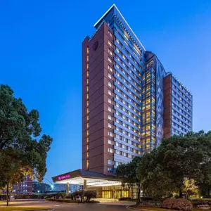 отель Crowne Plaza Shanghai Fudan by IHG
