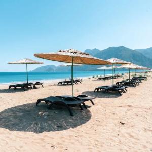 отель Etenna Beach Bungalows