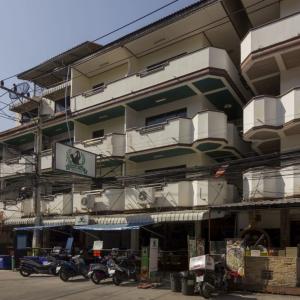 отель Travellers Rest Hotel