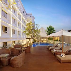 отель Kokoon Hotel Surabaya