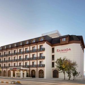 отель Ramada by Wyndham Van