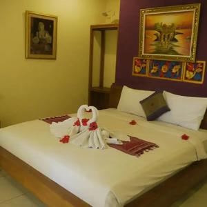 отель Asri Sari Resort Ubud