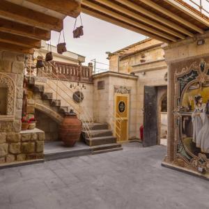 отель Solo Cave Suites Hotel