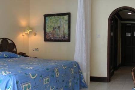 Отель Hemingways Watamu в Морской Национальный парк Ватаму - Кения