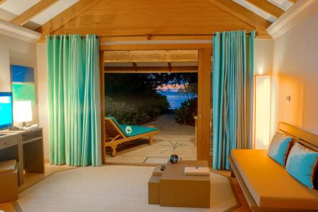 Отель Canareef Resort Maldives в Адду (Сину, Сеену) Атолл - Мальдивы