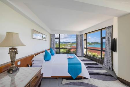 Отель Sanya Luyi Sea View Hotel в Дадунхай - Китай