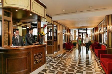 Отель Hotel Amadeus в Венеция - Италия