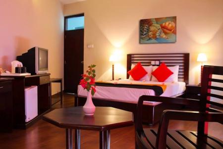 Отель Hikkaduwa Beach Hotel в Хиккадува - Шри-Ланка