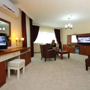 отель Hotel Petek
