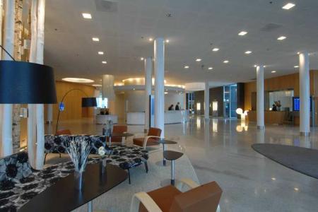 Hilton Helsinki Airport hotel