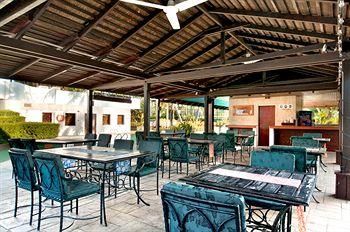 Отель Hilton Kuching в о. Борнео - Малайзия