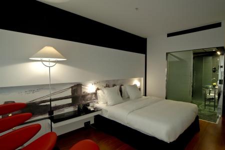 Отель Hilton Madrid Airport в Мадрид - Испания