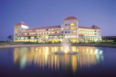 Отель Hilton Pyramids Golf Resort в Каир - Египет