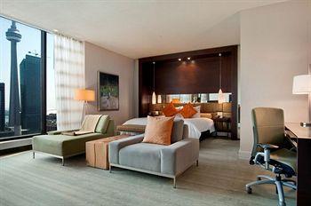 Hilton Toronto