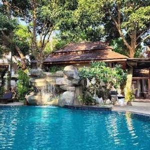 отель Meet Holiday Hotel