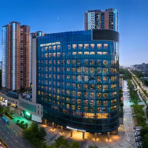 отель Mercure Shenzhen Longgang(Longgang Wanda Plaza Branch)