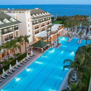 отель Dobedan Beach Resort Comfort
