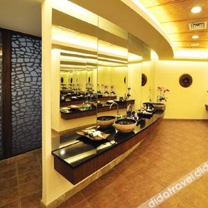 отель Riyuegu Hot Springs Hotel