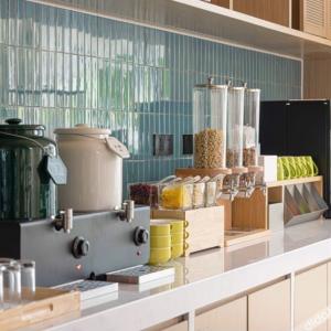отель Home2 Suites by Hilton Dongguan Shijie
