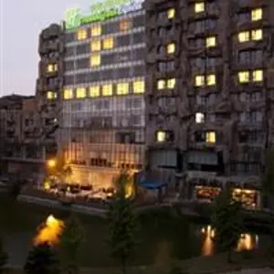 отель Holiday Inn Express Beijing Minzuyuan