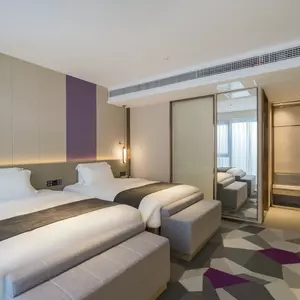 отель Lavande Hotel (Nanjing South Railway Station Jiulong Lake Subway Station)