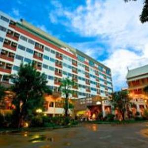 отель iCheck inn Thapra